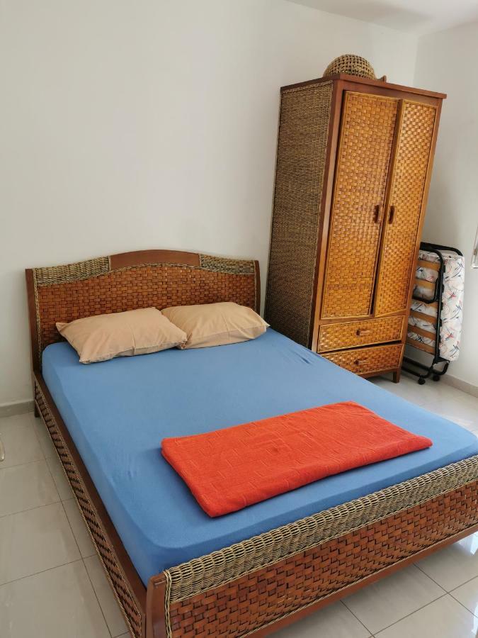 Apartments Rales Свети Стефан Екстериор снимка